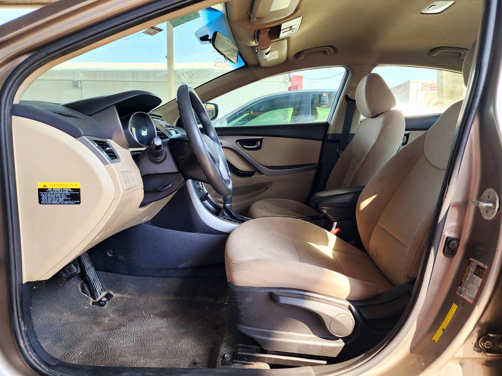 2014 HYUNDAI ELANTRA — 185925 Miles — Lot E4EH456119 — Souq - Marhaba Auctions Used Cars - Image 8