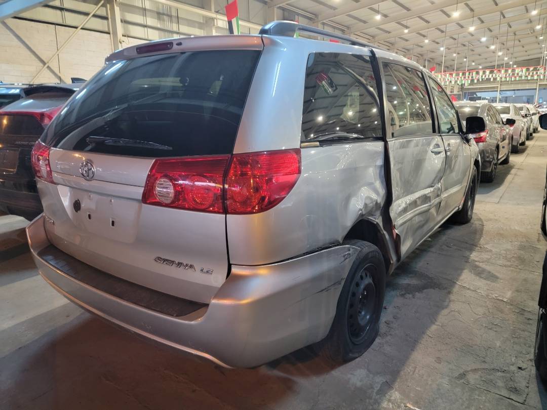2009 TOYOTA SIENNA — 228313 Miles — Lot 279438 — Main - Marhaba Auctions Used Cars - Image 5