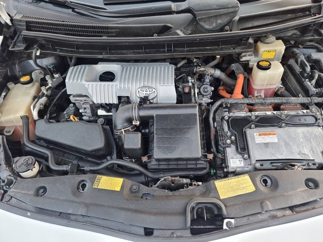 TOYOTA PRIUS 2013 - Marhaba Auction Used Cars - Image 10