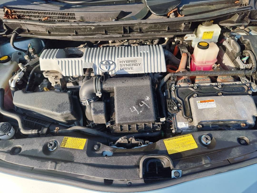 2012 TOYOTA PRIUS — 199466 Miles — Lot 215487 — Ind. 12 - Marhaba Auctions Used Cars - Image 11
