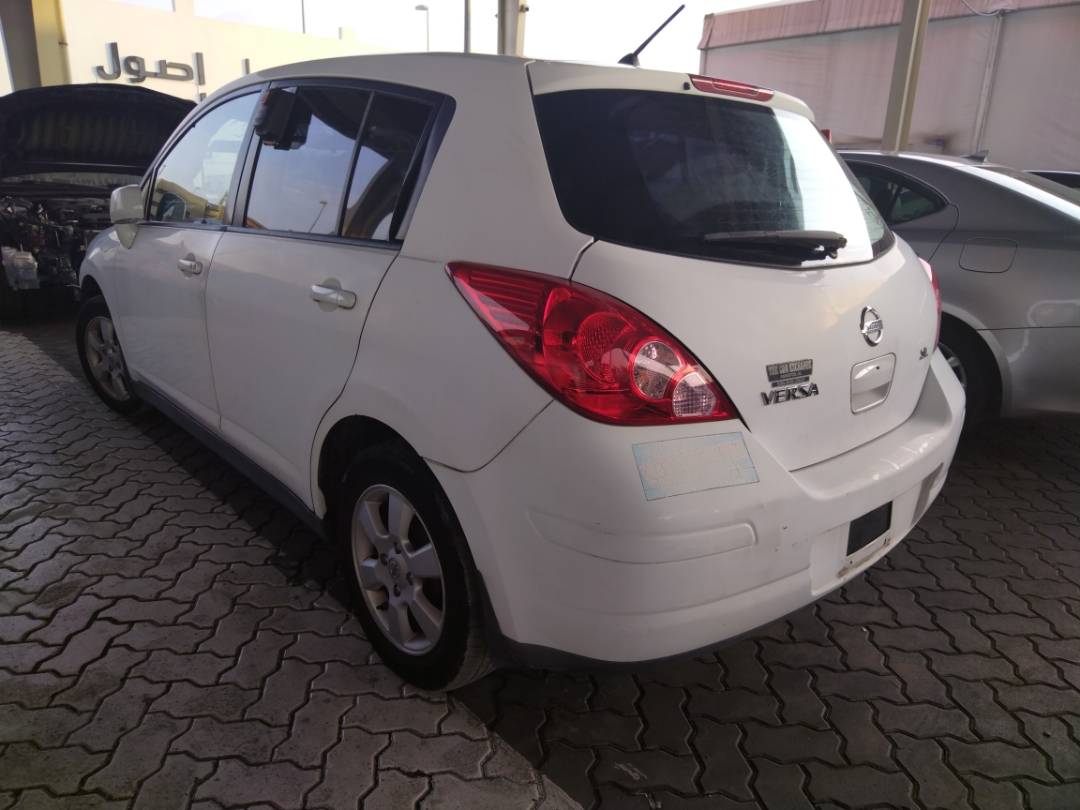 2009 NISSAN VERSA — 238278 Miles — Lot 72853503 - Marhaba Auctions Used Cars - Image 5