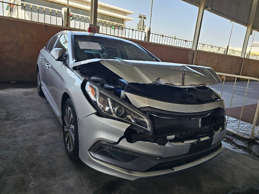HYUNDAI SONATA SPORT
