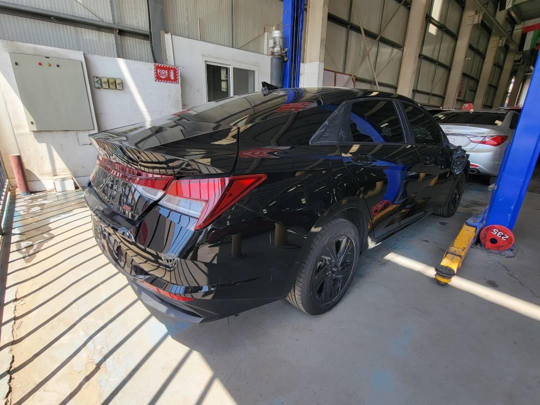 2022 HYUNDAI ELANTRA — 99007 KM — Lot U248635 — Main - Marhaba Auctions Used Cars - Image 3
