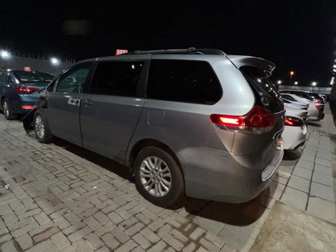 2011 TOYOTA SIENNA at Marhaba Auctions