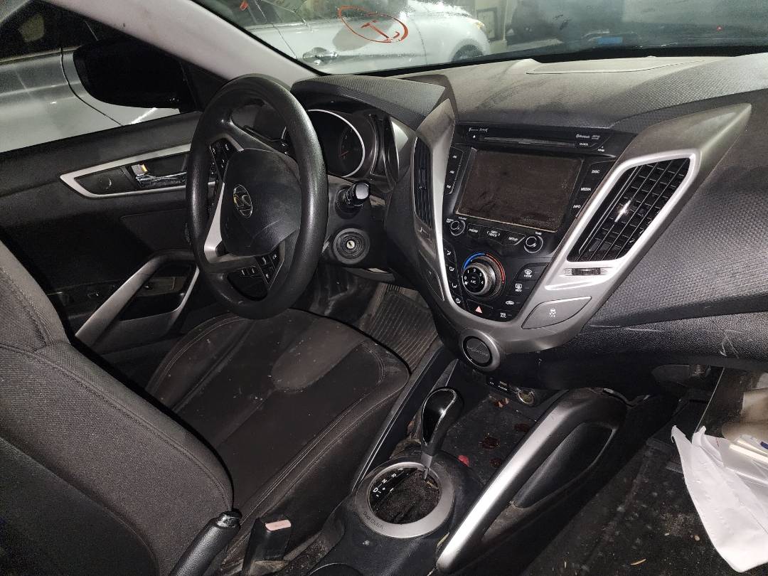 2012 HYUNDAI VELOSTER — 166933 Miles — Lot CU036901 - Marhaba Auctions Used Cars - Image 6
