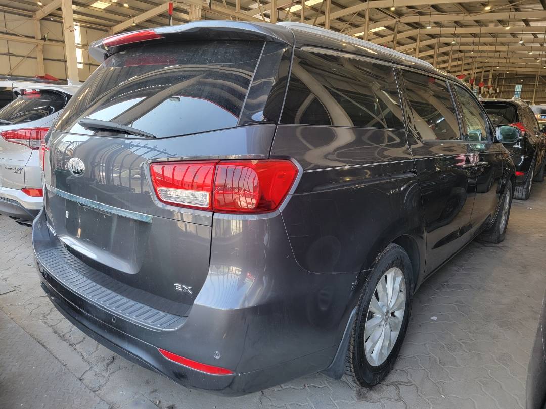 2015 KIA SEDONA — 167404 Miles — Lot 6035054 — Main - Marhaba Auctions Used Cars - Image 4