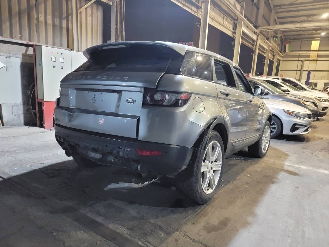 2015 LAND ROVER RANGE ROVER EVOQUE PURE PLUS — 213040 KM — Lot H979075 — Main - Marhaba Auctions Used Cars - Image 4