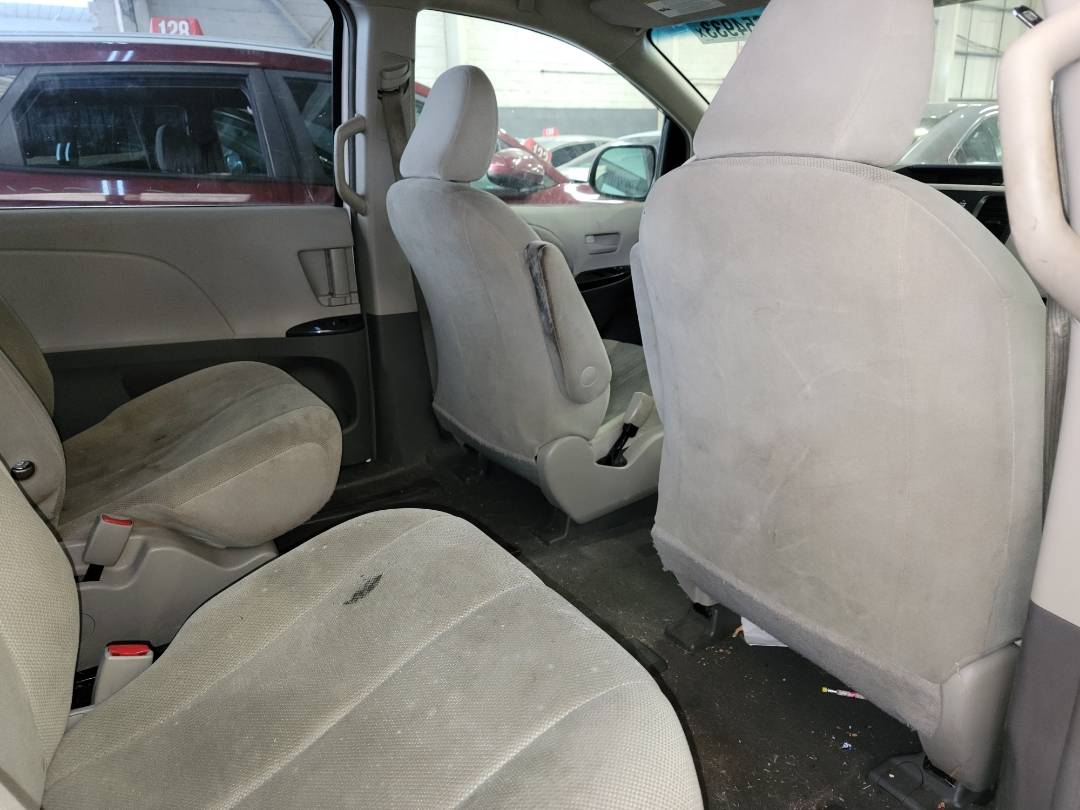 2011 TOYOTA SIENNA — 174928 Miles — Lot 49654933 - Marhaba Auctions Used Cars - Image 5