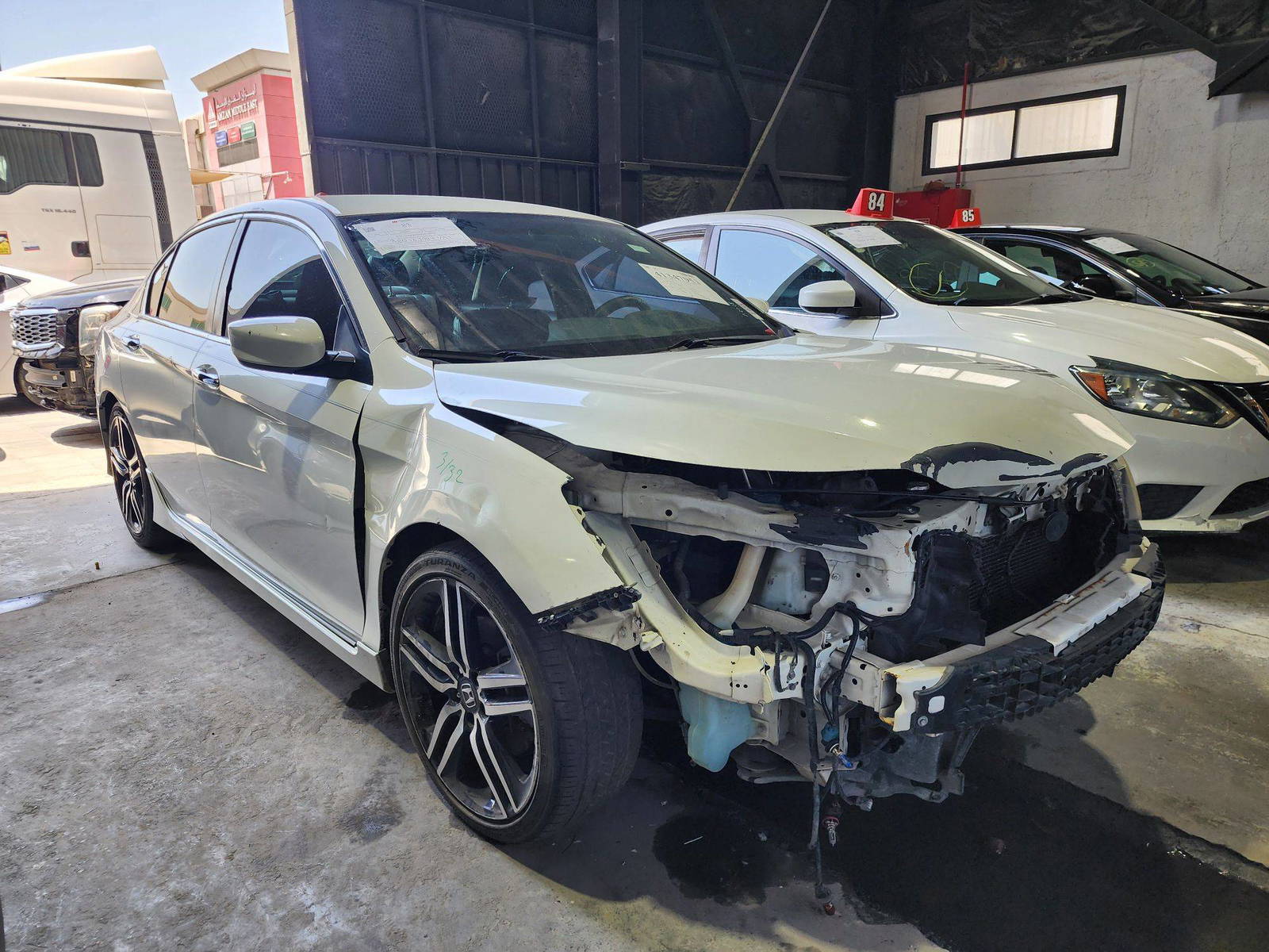 2016 HONDA ACCORD — 162007 Miles — Lot GA113913 — Souq - Marhaba Auctions Used Cars - Image 5
