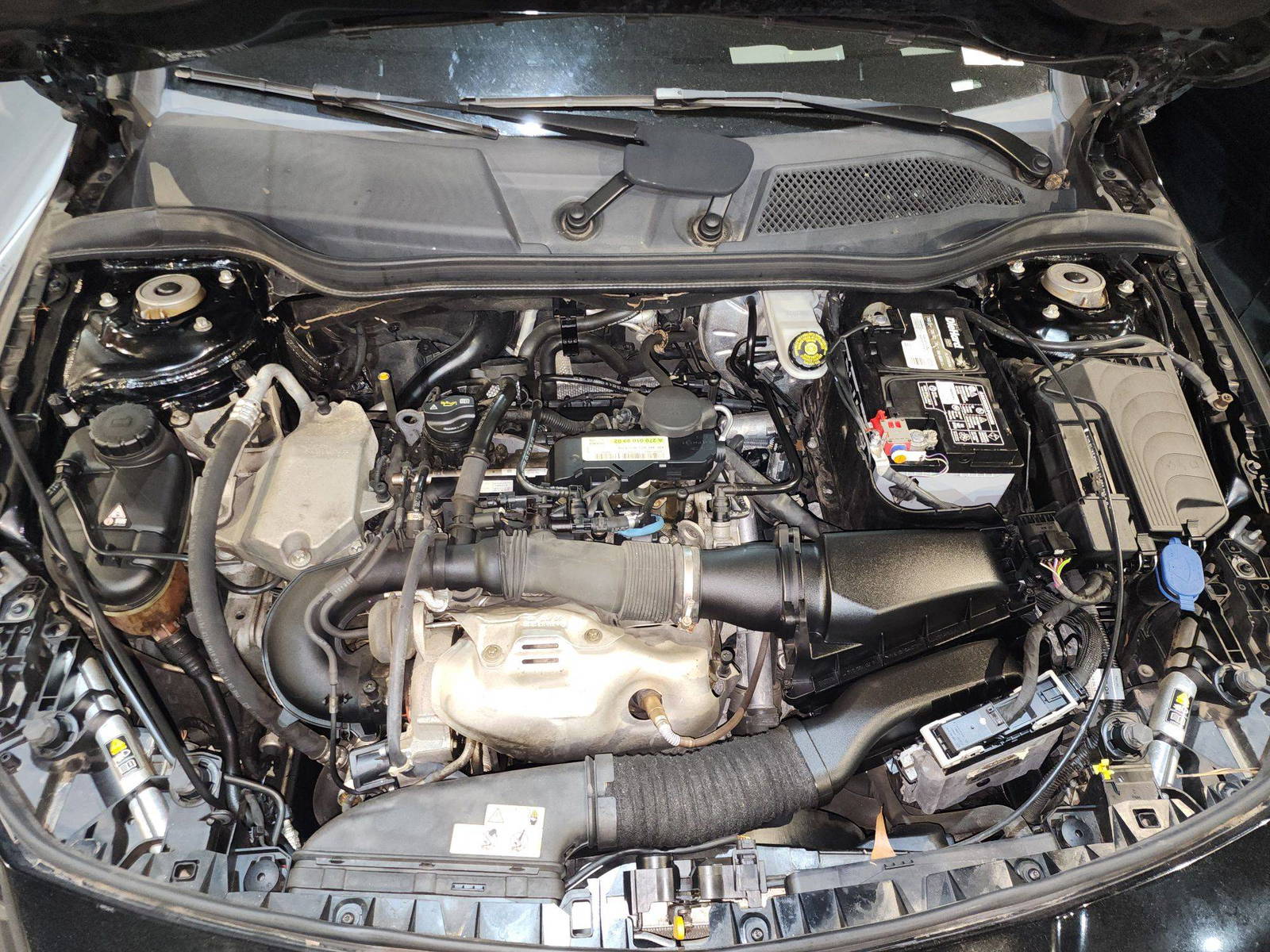 2016 MERCEDES BENZ CLA 250 — 97242 Miles — Lot 1221238 — Souq - Marhaba Auctions Used Cars - Image 14