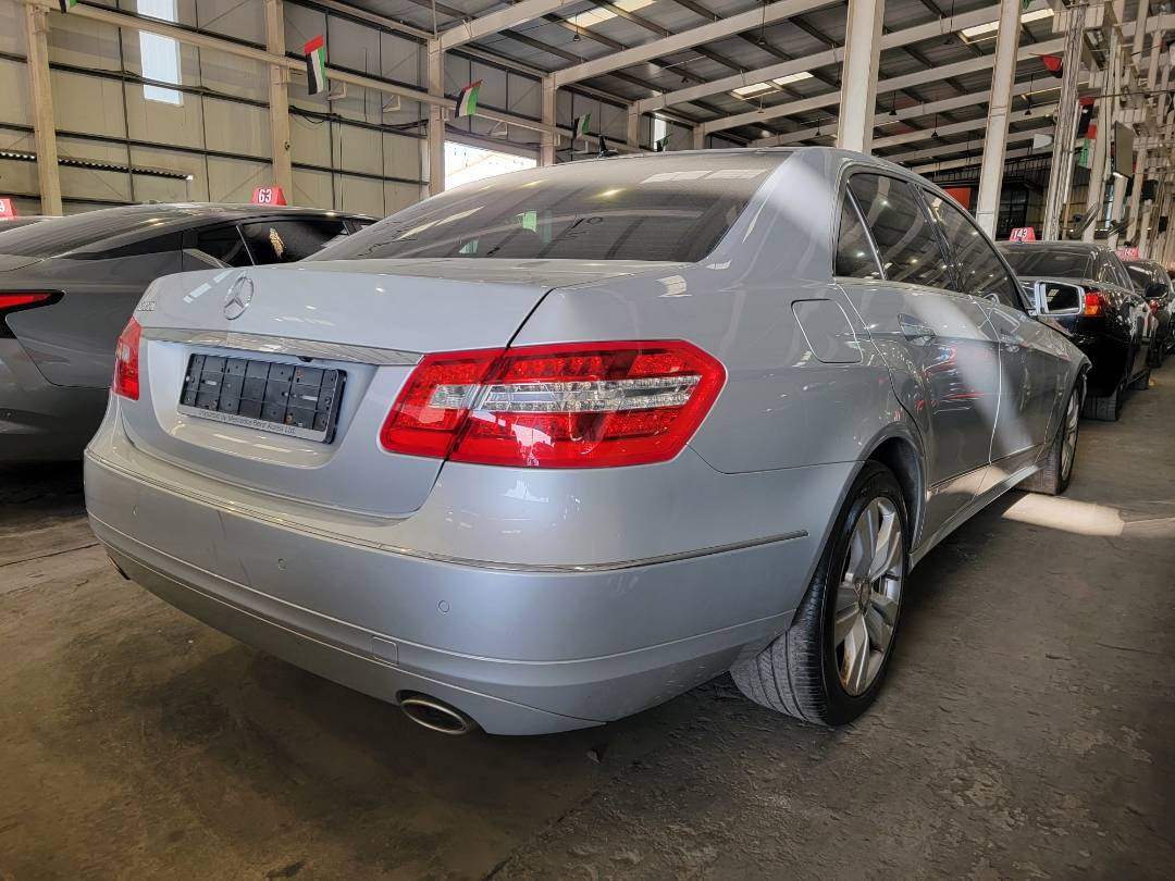 2010 MERCEDES BENZ E 350 — 192096 KM — Lot AA215075 — Main - Marhaba Auctions Used Cars - Image 3