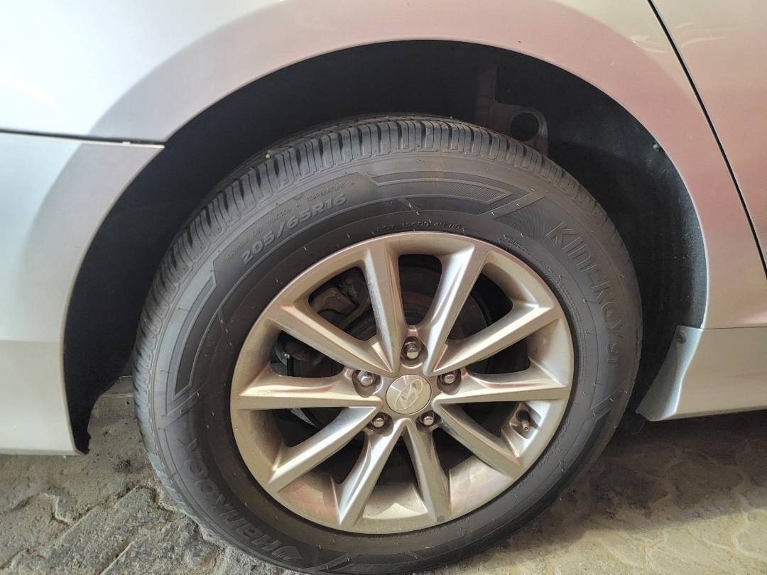 2019 HYUNDAI SONATA — 48315 Miles — Lot 762465 — Main - Marhaba Auctions Used Cars - Image 6