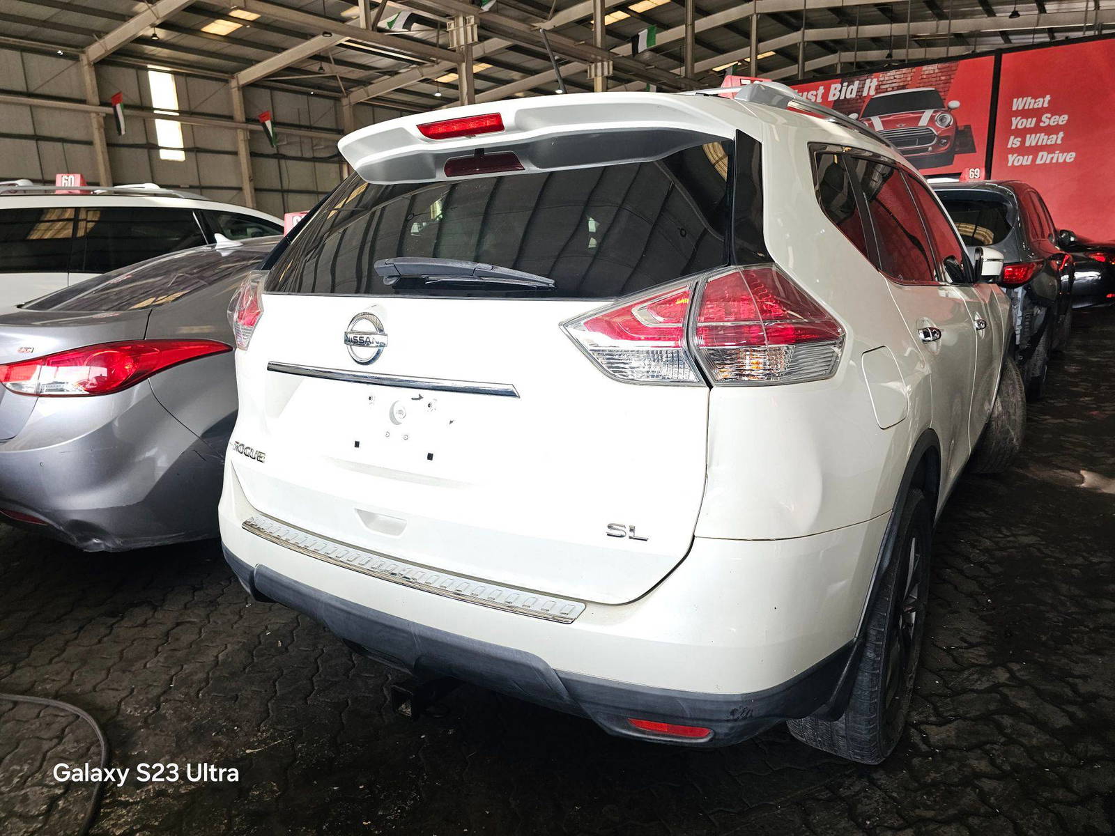 2016 NISSAN ROGUE — 115409 Miles — Lot C857026 — Main - Marhaba Auctions Used Cars - Image 3
