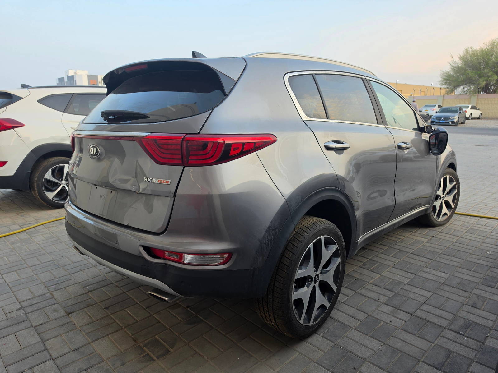 2017 KIA SPORTAGE — 157439 Miles — Lot 96913565 - Marhaba Auctions Used Cars - Image 5