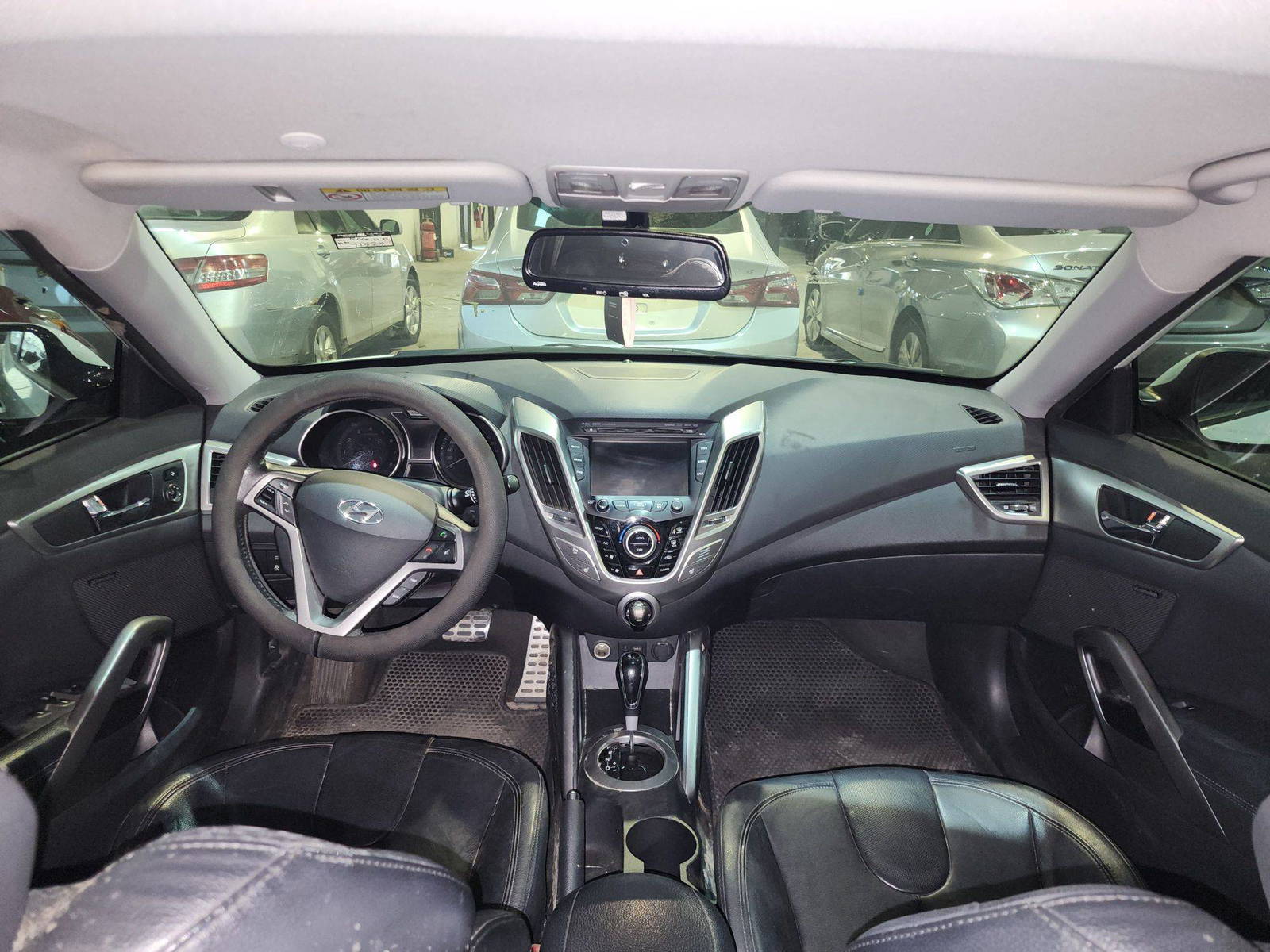 HYUNDAI VELOSTER 2012 - Marhaba Auction Used Cars - Image 7