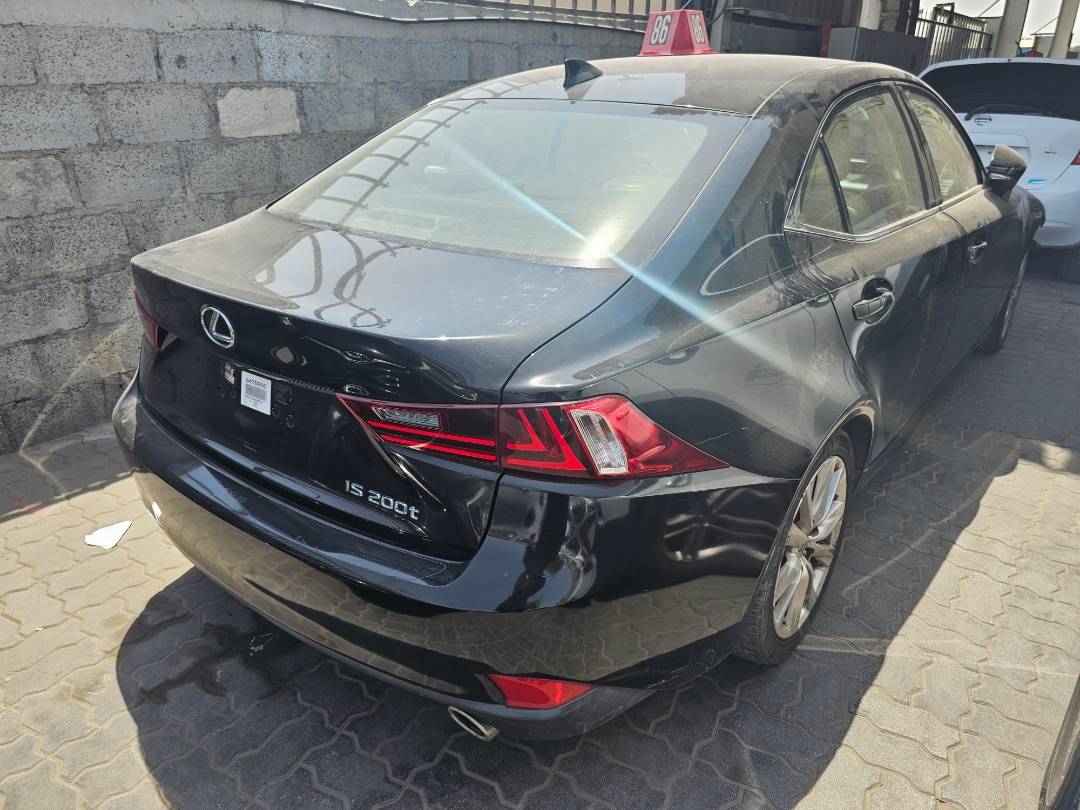 2016 LEXUS IS 200T — 85552 Miles — Lot G5028725 — Main - Marhaba Auctions Used Cars - Image 5