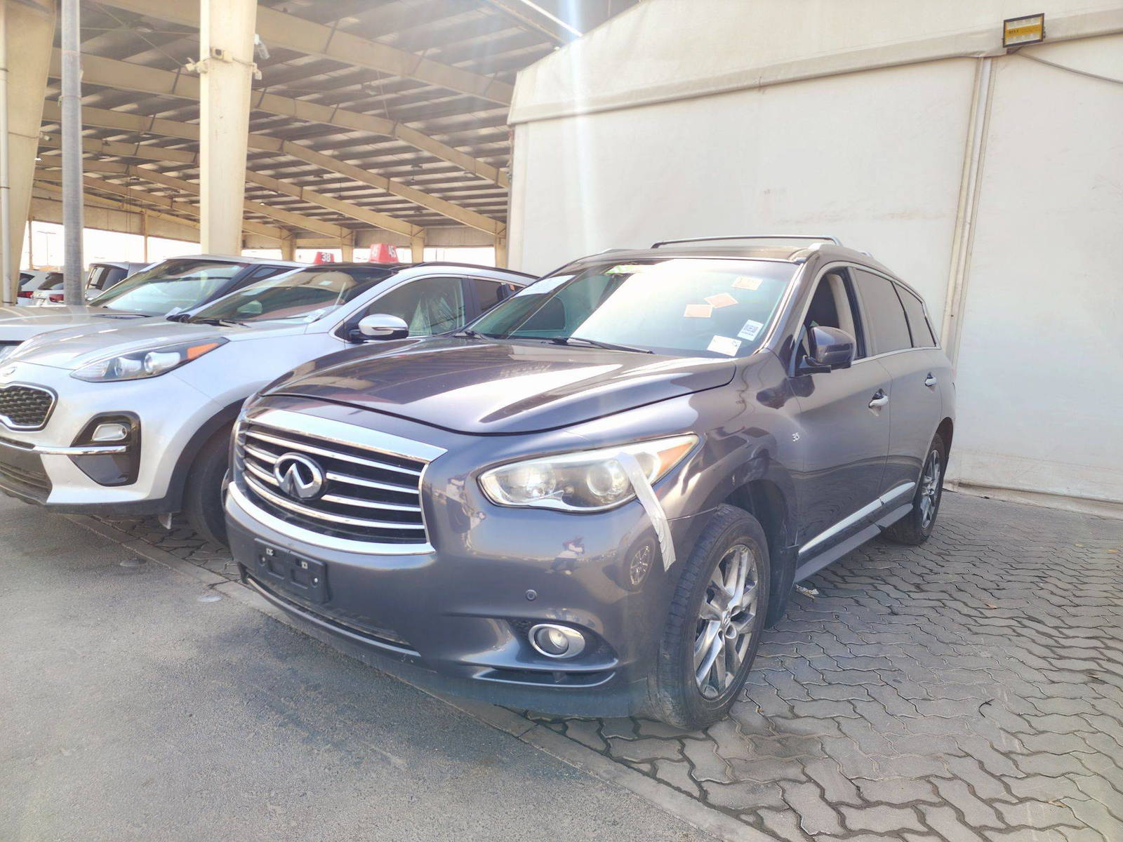 2014 INFINITI QX60 — 132886 Miles — Lot 862296 — Souq - Marhaba Auctions Used Cars - Image 4