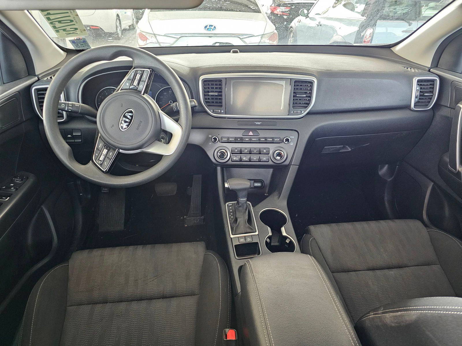 2020 KIA SPORTAGE — 104564 Miles — Lot 44717675 — Souq - Marhaba Auctions Used Cars - Image 6