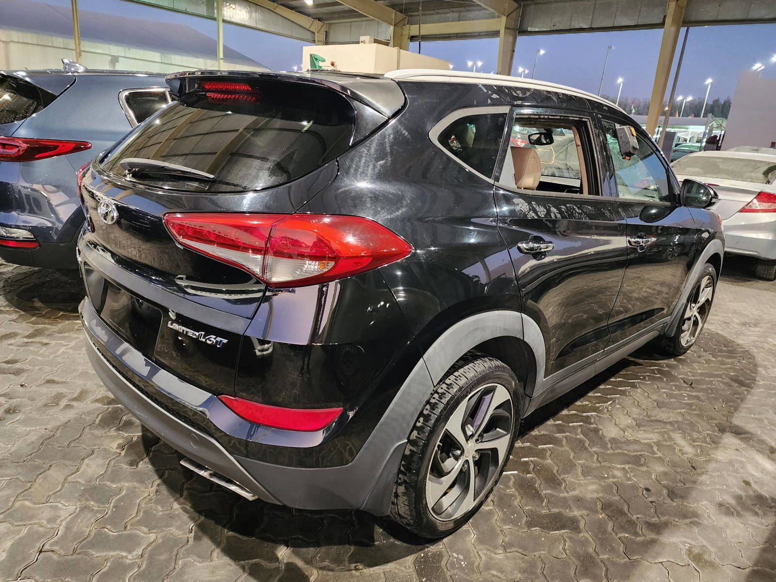 2016 HYUNDAI TUCSON — 120786 Miles — Lot 70108193 - Marhaba Auctions Used Cars - Image 3