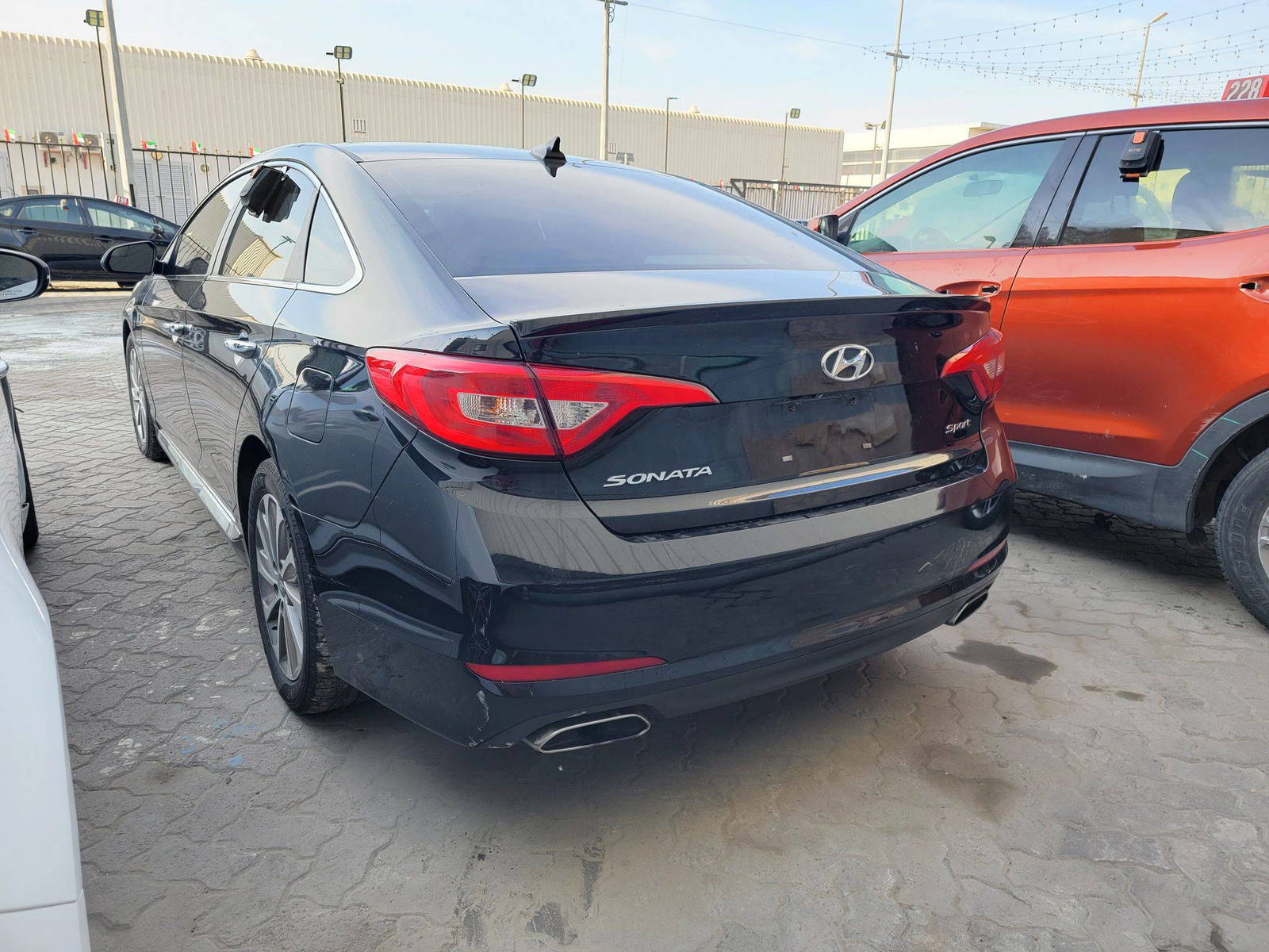 2017 HYUNDAI SONATA SPORT — 176454 Miles — Lot H565802 — Main - Marhaba Auctions Used Cars - Image 6