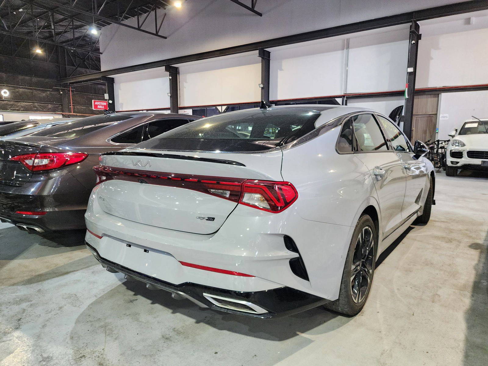 2022 KIA K5 — 52068 Miles — Lot 41293921 — Souq - Marhaba Auctions Used Cars - Image 5