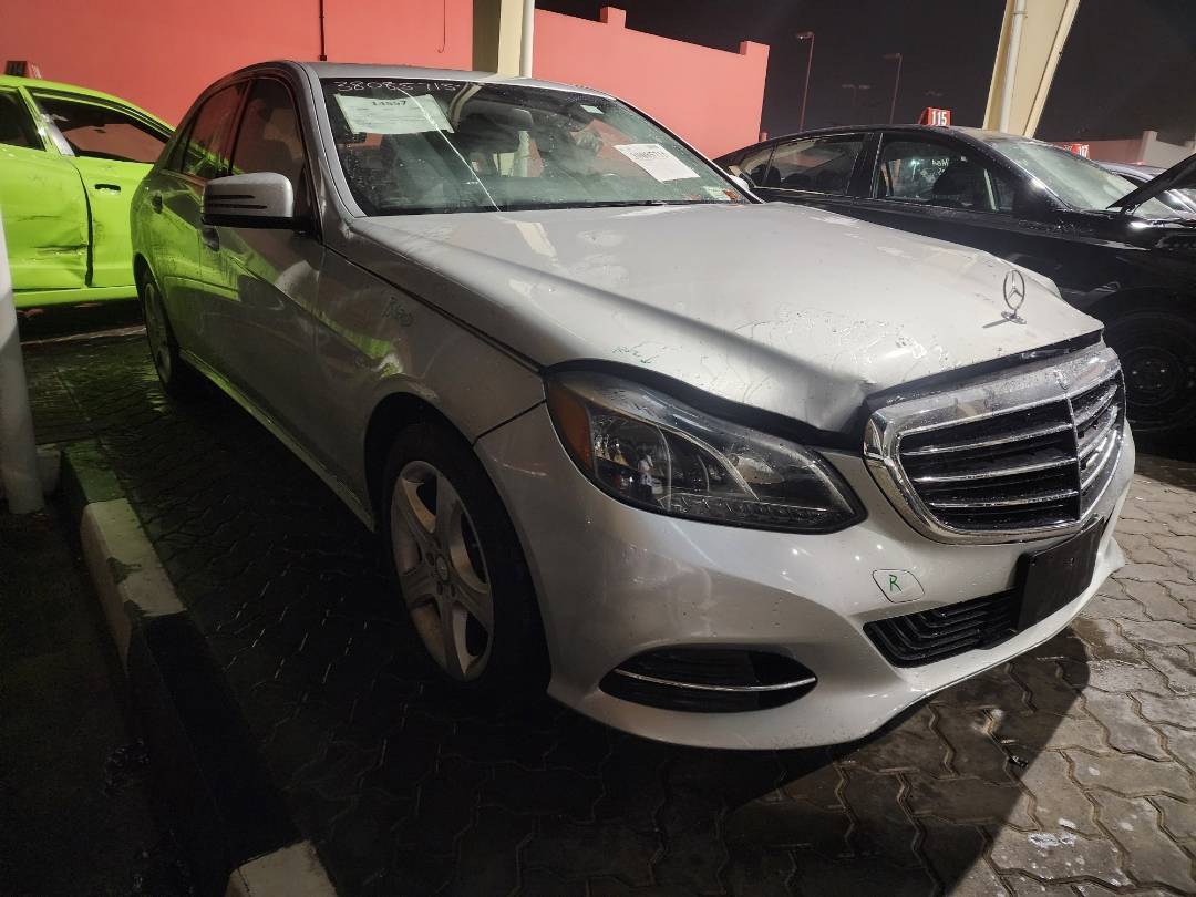 2015 MERCEDES BENZ E 350 — 106453 Miles — Lot 38085715 - Marhaba Auctions Used Cars - Image 8