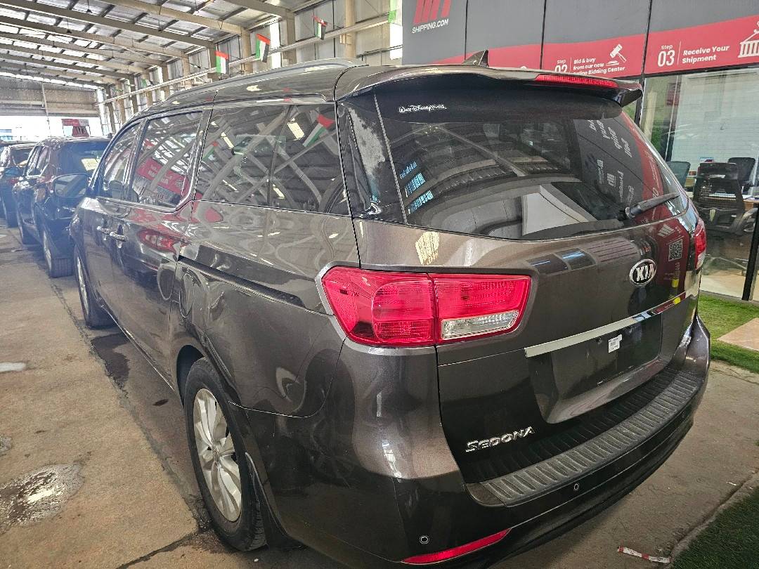 KIA SEDONA