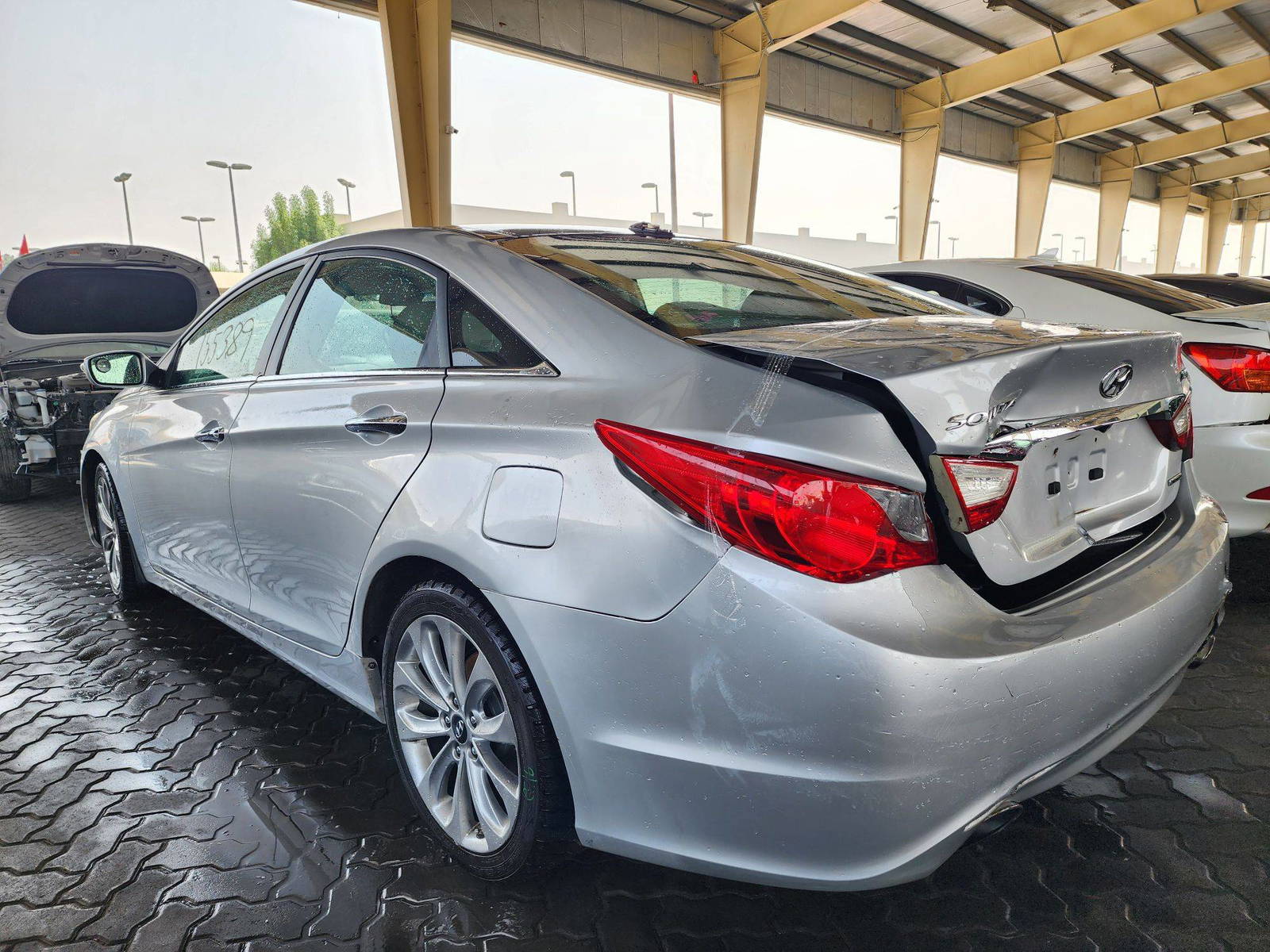 2012 HYUNDAI SONATA — 155389 Miles — Lot 58479254 — Souq - Marhaba Auctions Used Cars - Image 5