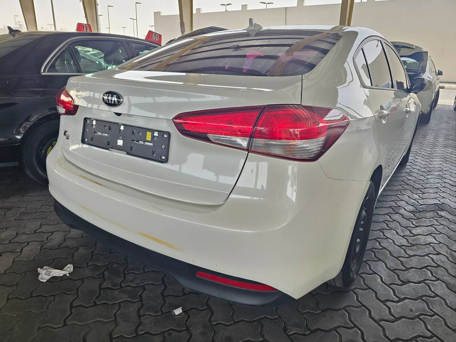 2018 KIA K3 — 162877 KM — Lot A759090 — Souq - Marhaba Auctions Used Cars - Image 4