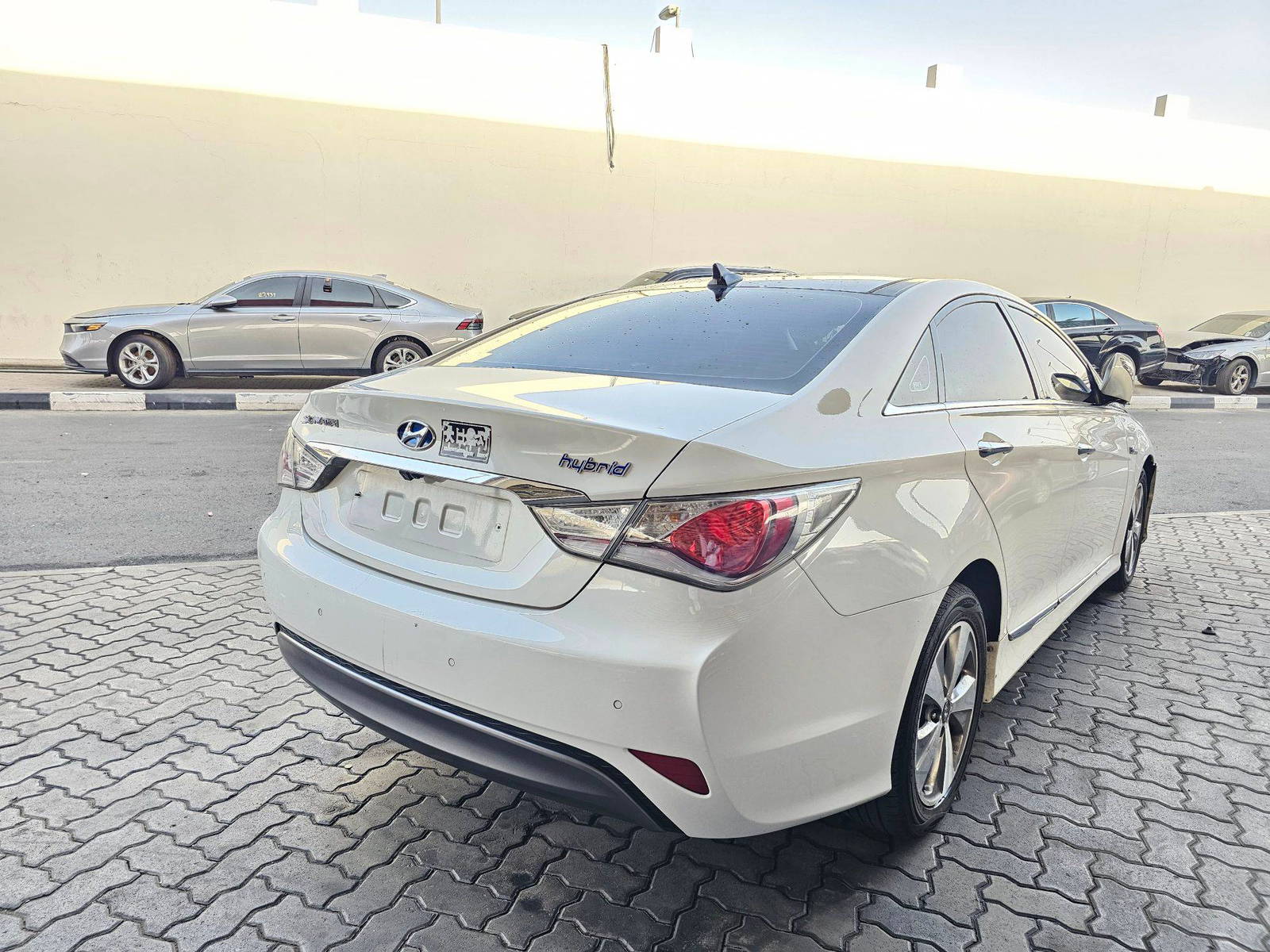 2013 HYUNDAI SONATA — 195768 KM — Lot 061556 — Souq - Marhaba Auctions Used Cars - Image 5