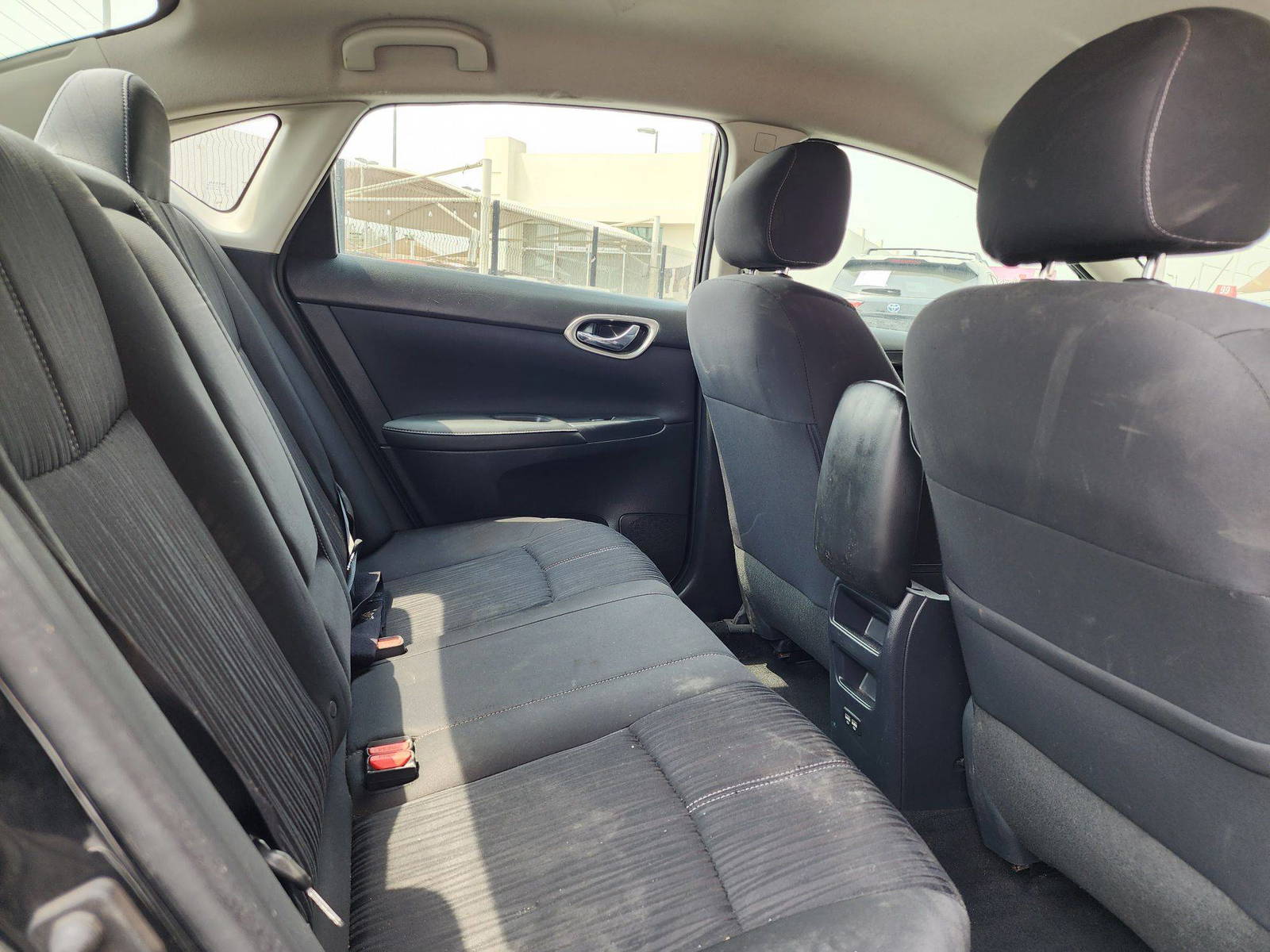 2017 NISSAN SENTRA — 111722 Miles — Lot Y280997 — Souq - Marhaba Auctions Used Cars - Image 4