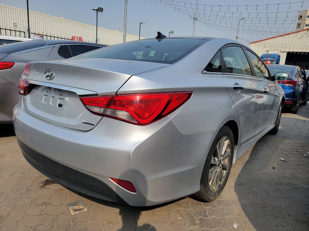 2014 HYUNDAI SONATA — 128928 Miles — Lot H892792 — Main - Marhaba Auctions Used Cars - Image 3