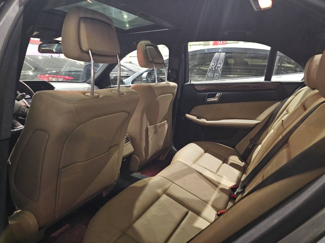 2011 MERCEDES BENZ E 350 — 172903 Miles — Lot 43134426 — Main - Marhaba Auctions Used Cars - Image 8
