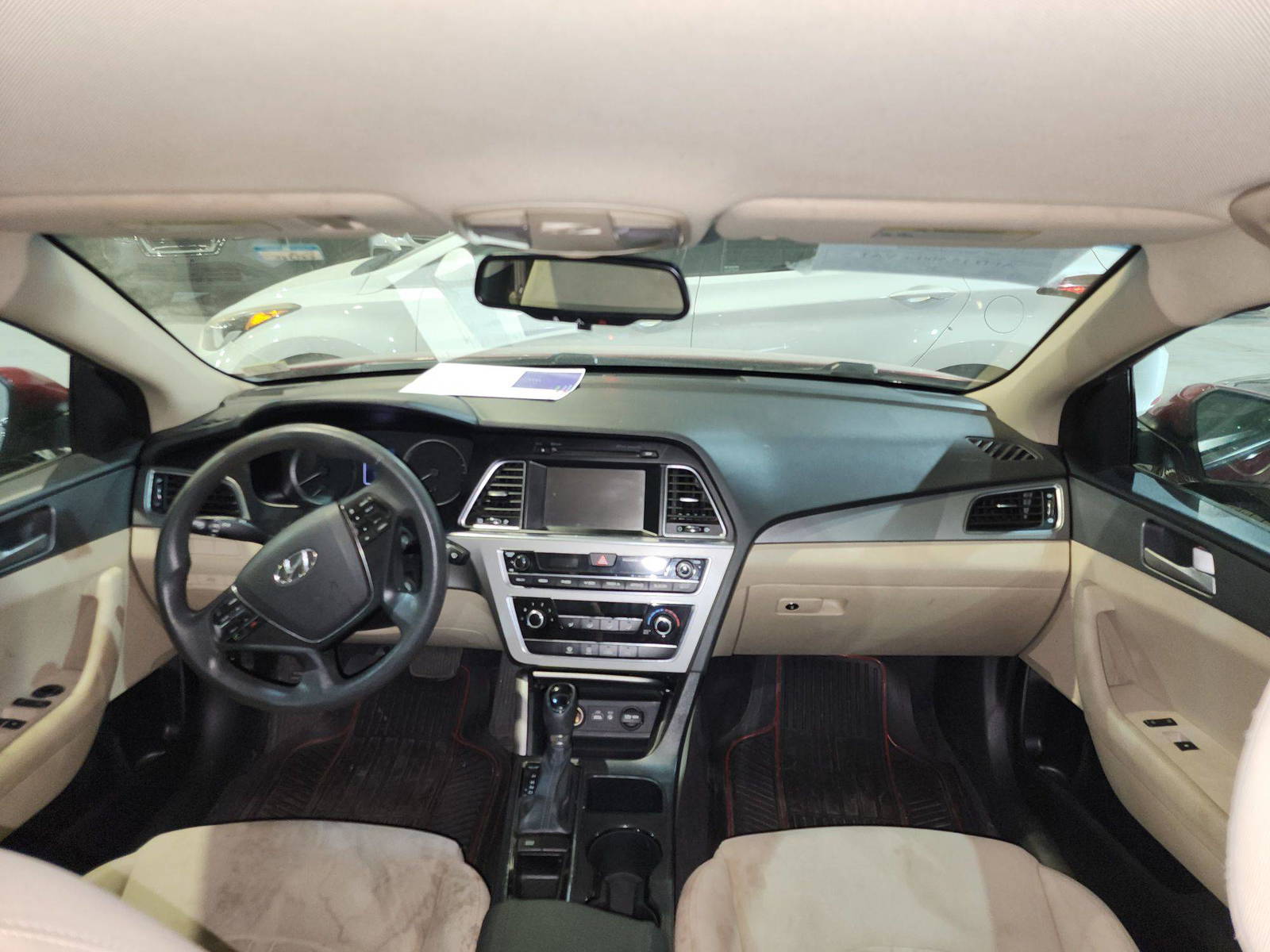 2016 HYUNDAI SONATA — 136567 Miles — Lot 314605 — Al Quoz - Marhaba Auctions Used Cars - Image 8