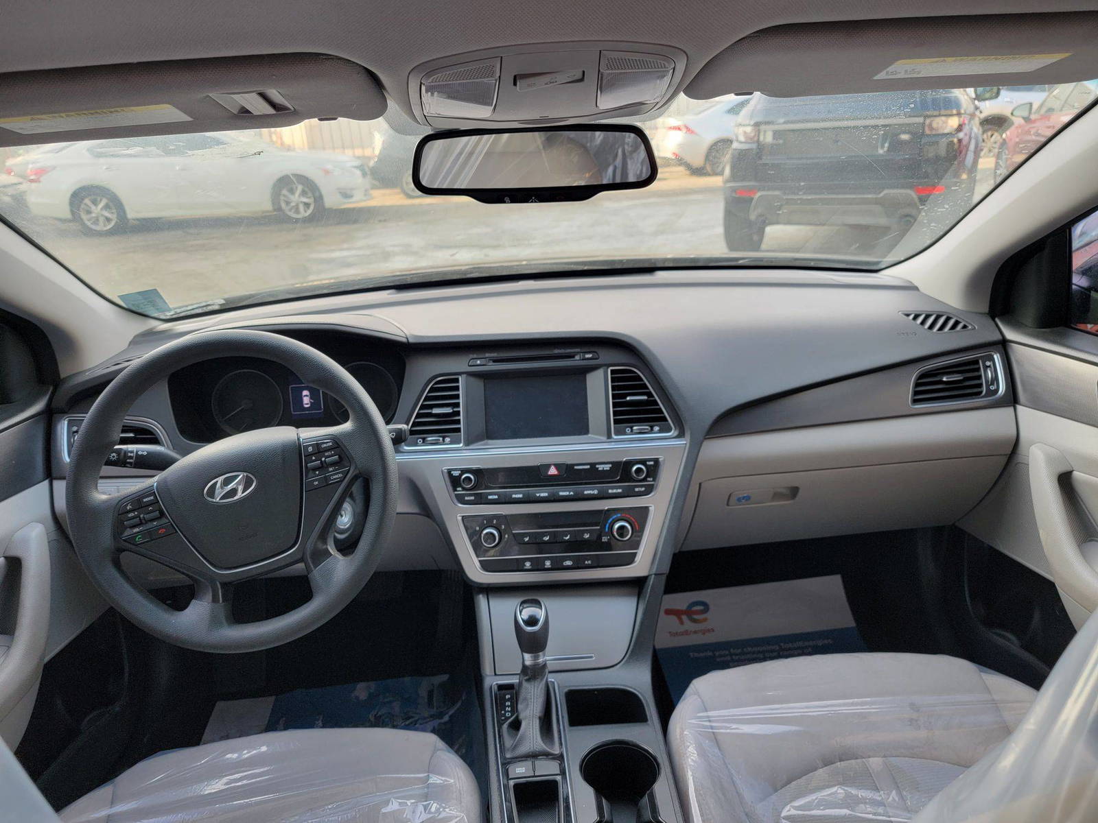 2017 HYUNDAI SONATA SPORT — 176454 Miles — Lot H565802 — Main - Marhaba Auctions Used Cars - Image 10