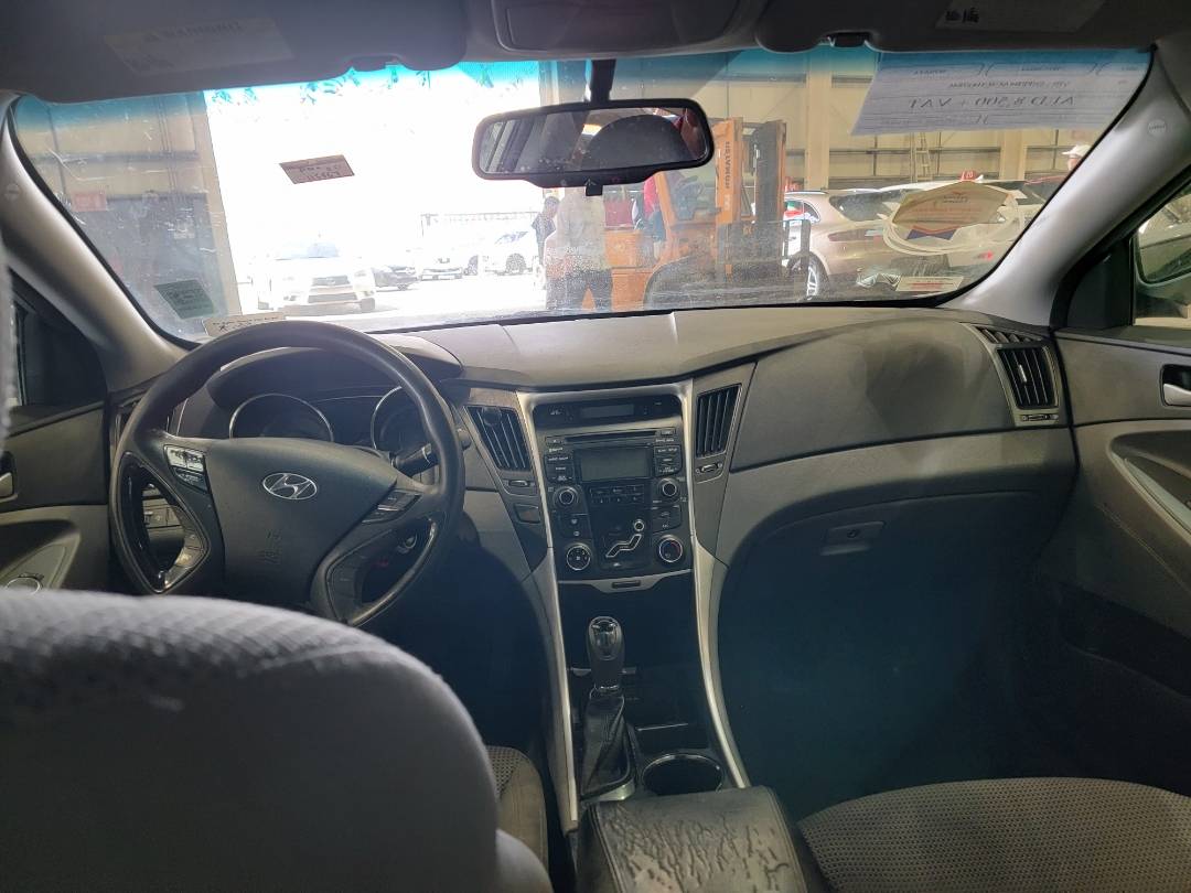 2012 HYUNDAI SONATA — 115567 Miles — Lot 72579484 — Main - Marhaba Auctions Used Cars - Image 8