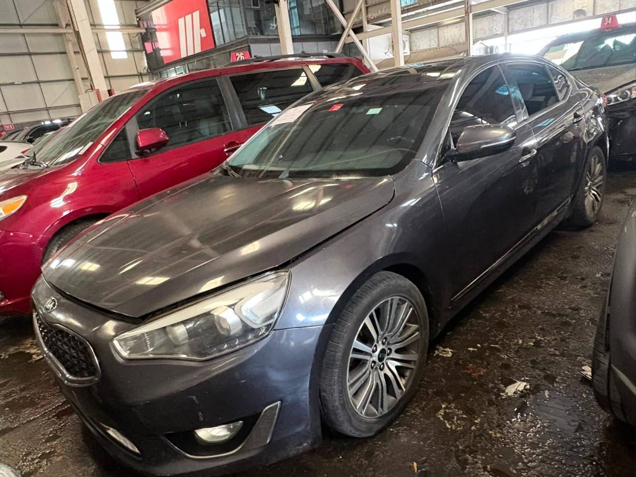 2014 KIA CADENZA — 477742 KM — Lot 7XE5154980 — Main - Marhaba Auctions Used Cars - Image 3