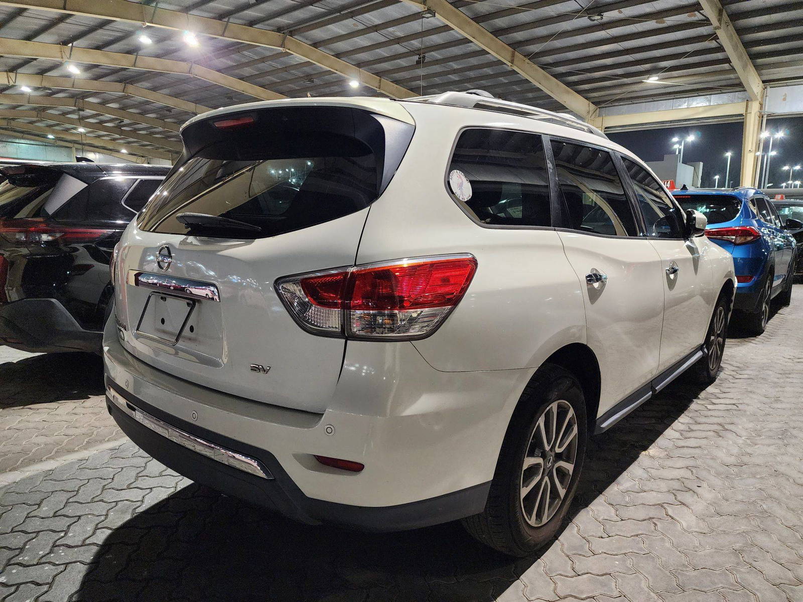 2013 NISSAN PATHFINDER — 198983 Miles — Lot 39638664 — Souq - Marhaba Auctions Used Cars - Image 3