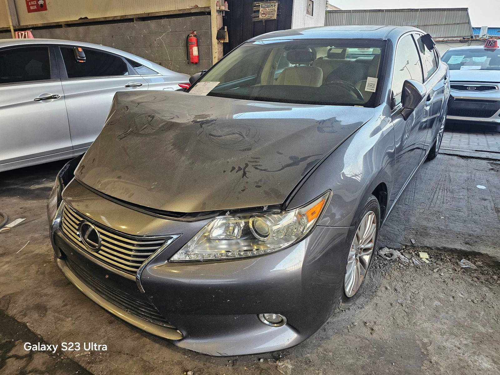 2015 LEXUS ES 350 — 151160 Miles — Lot 81720435 — Main - Marhaba Auctions Used Cars - Image 3