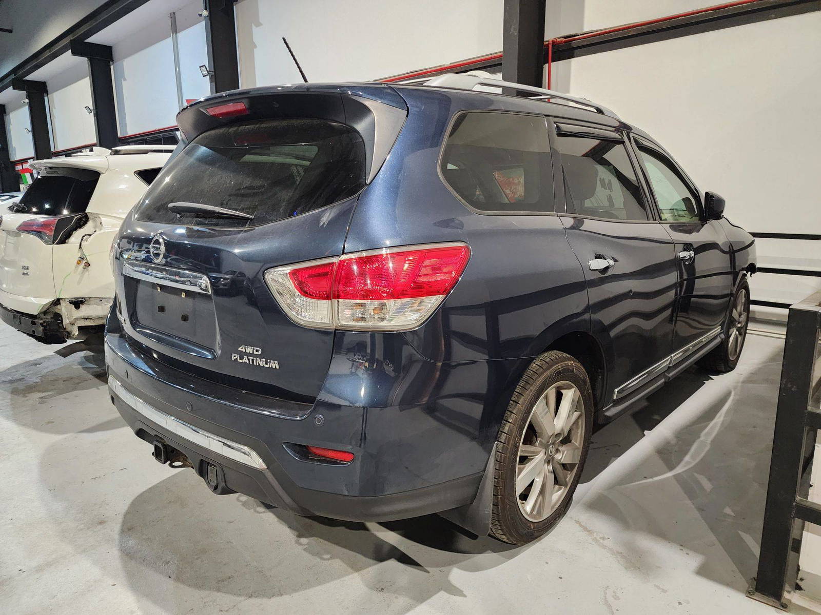 2014 NISSAN PATHFINDER — 192130 Miles — Lot 40507861 — Al Quoz - Marhaba Auctions Used Cars - Image 4