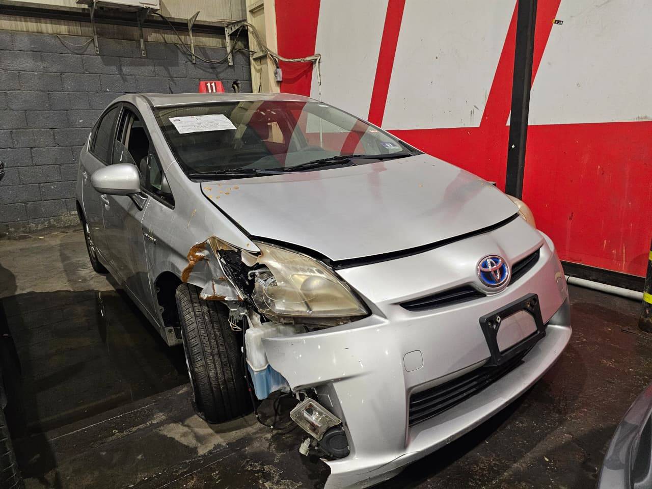 2010 TOYOTA PRIUS — Lot A0005825 — Main - Marhaba Auctions Used Cars - Image 5