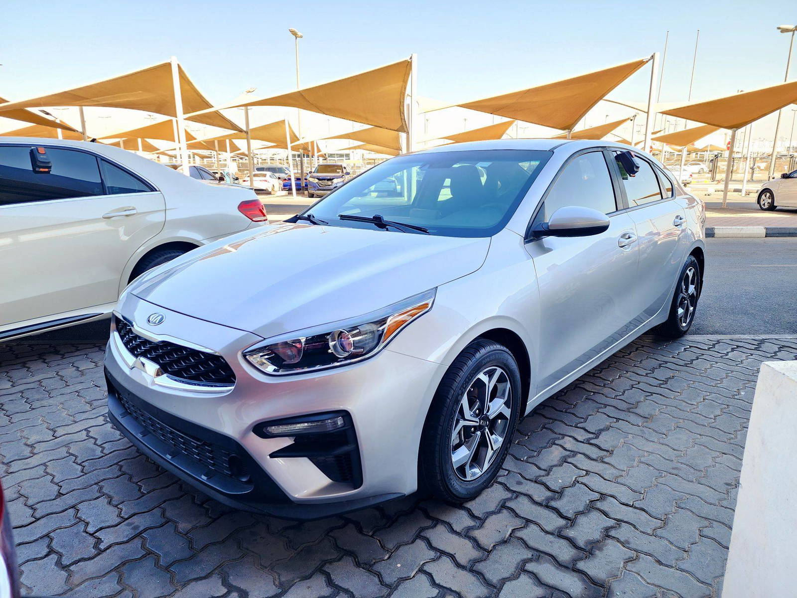 2019 KIA FORTE — 119283 Miles — Lot D5KE044826 — Souq - Marhaba Auctions Used Cars - Image 5
