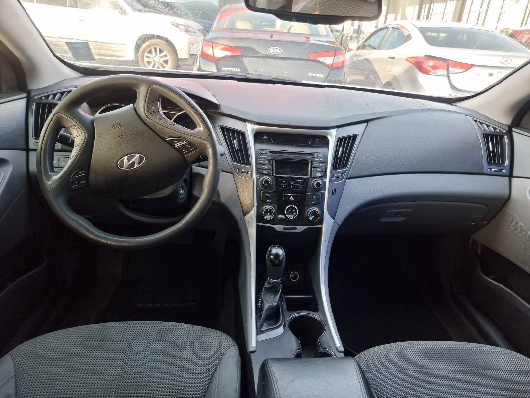 2014 HYUNDAI SONATA — 177801 Miles — Lot 125487 — Ind. 12 - Marhaba Auctions Used Cars - Image 7