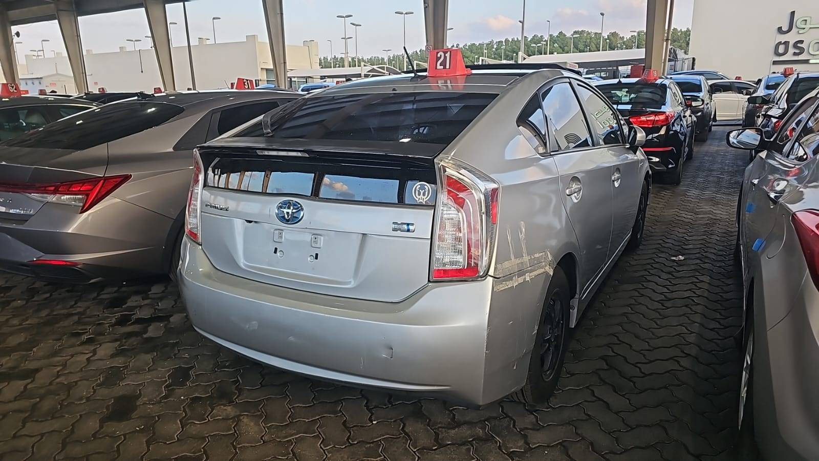 TOYOTA PRIUS 2012 - Marhaba Auction Used Cars - Image 8