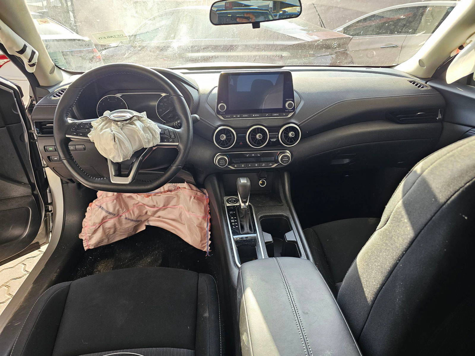 NISSAN SENTRA 2023 - Marhaba Auction Used Cars - Image 8