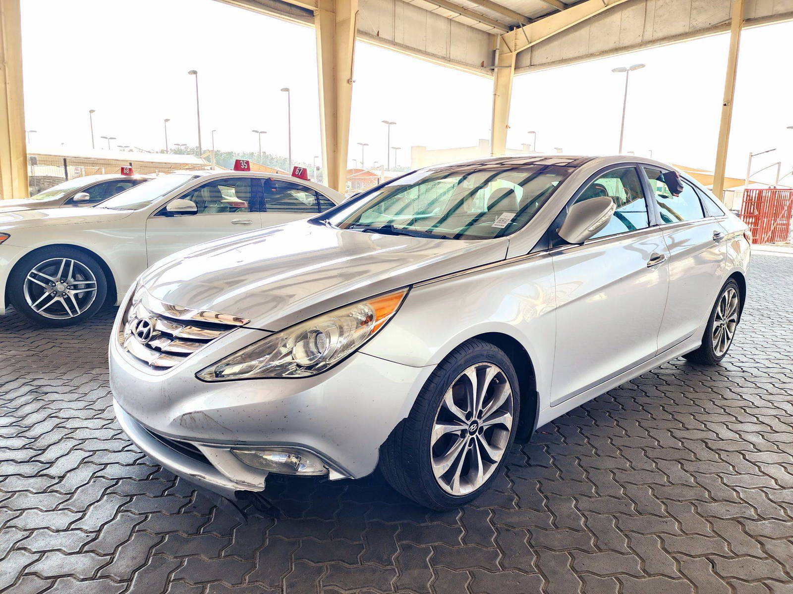 2013 HYUNDAI SONATA — 122061 Miles — Lot 40177463 — Souq - Marhaba Auctions Used Cars - Image 4