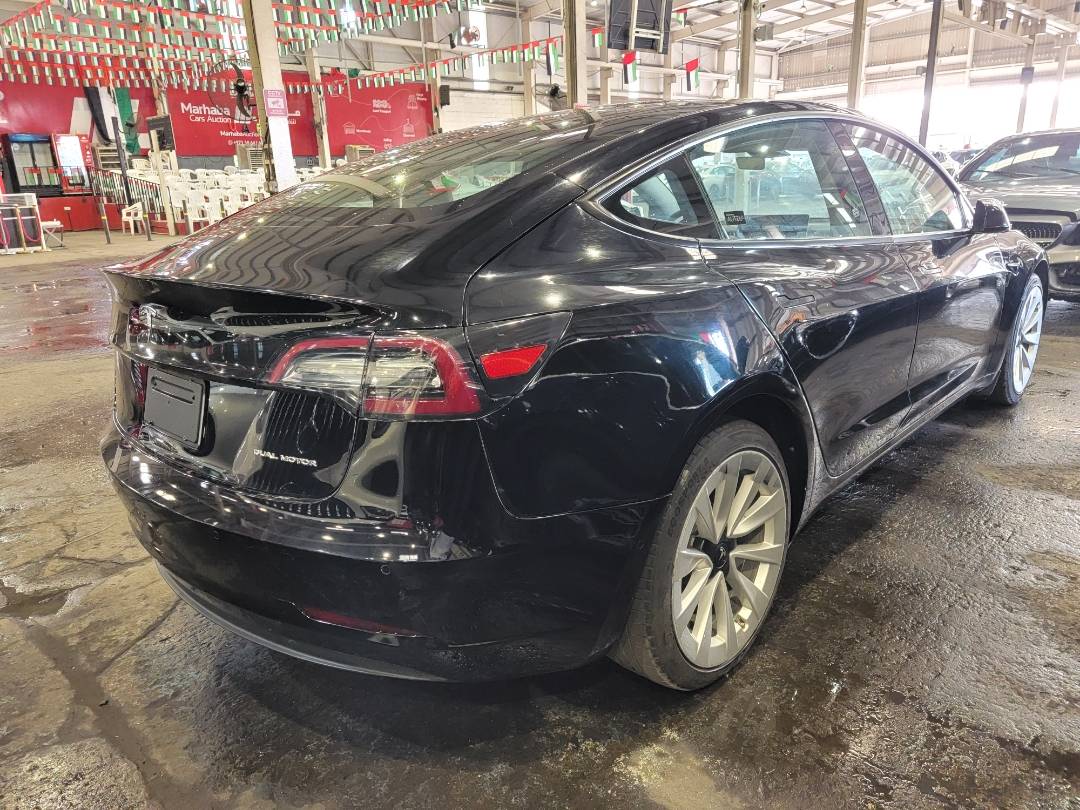 2022 TESLA MODEL 3 — 72989 KM — Lot NF231631 — Main - Marhaba Auctions Used Cars - Image 4
