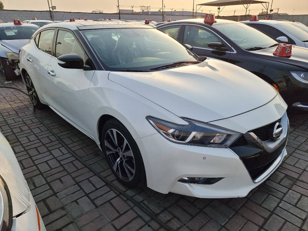 2017 NISSAN MAXIMA — 173251 Miles — Lot 427092 — Ind. 12 - Marhaba Auctions Used Cars - Image 3