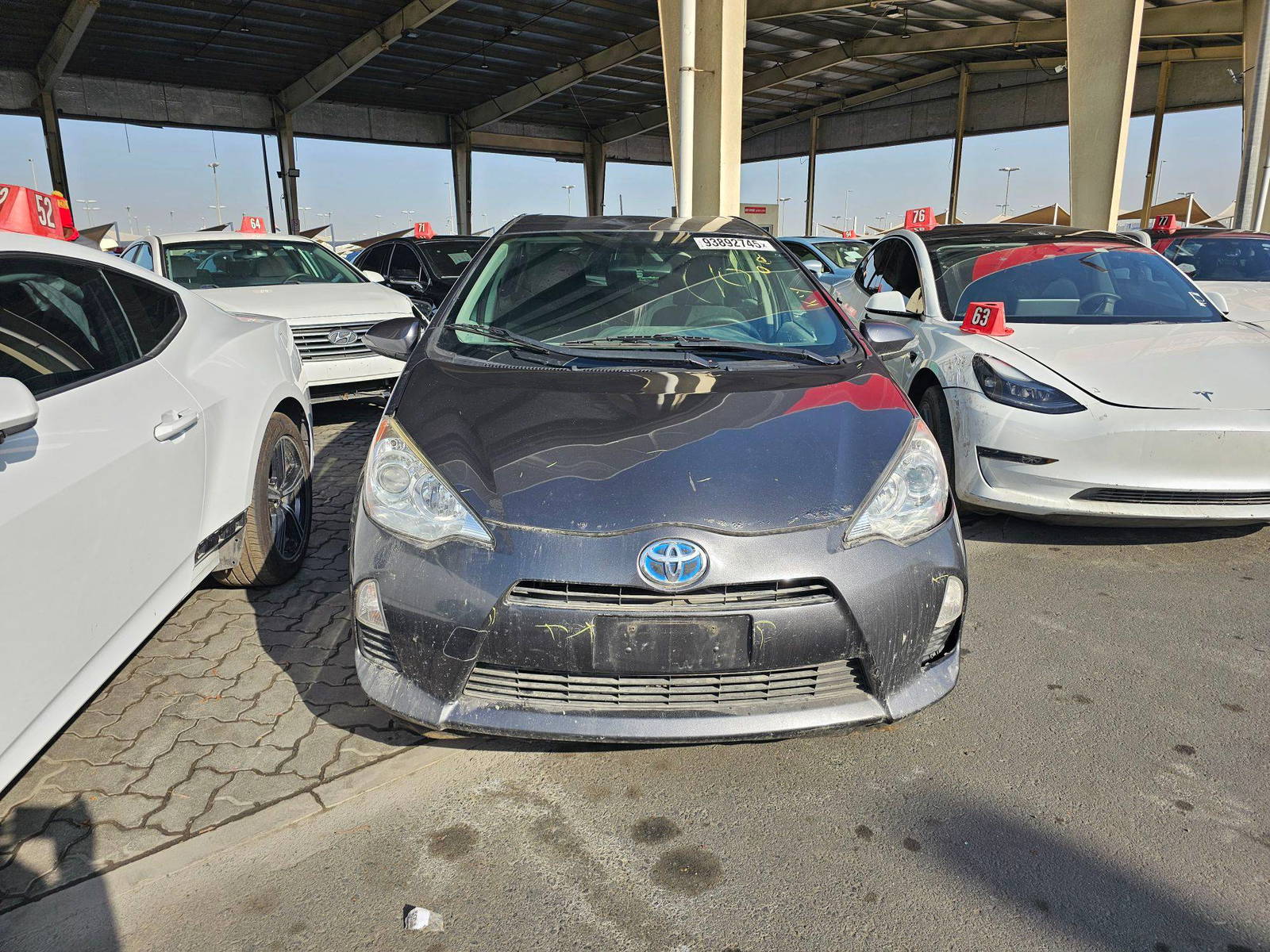 2013 TOYOTA PRIUS C — 240416 Miles — Lot B3XD1046134 — Souq - Marhaba Auctions Used Cars - Image 5