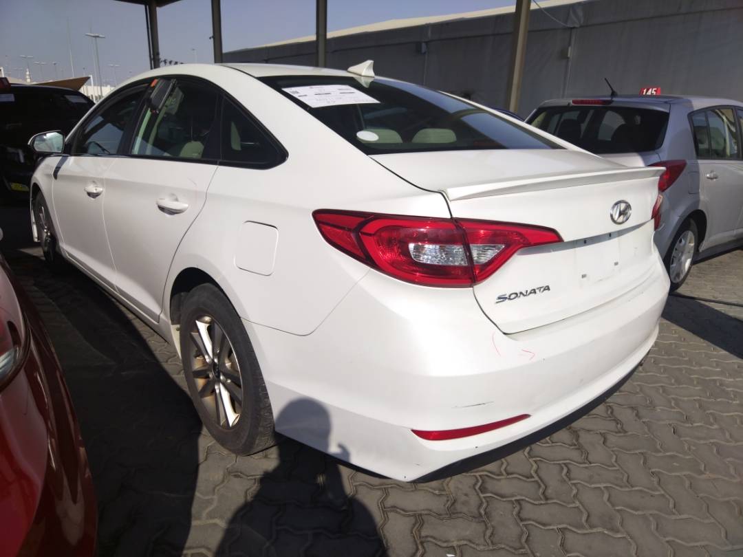 2015 HYUNDAI SONATA — 237807 Miles — Lot 69978023 - Marhaba Auctions Used Cars - Image 4